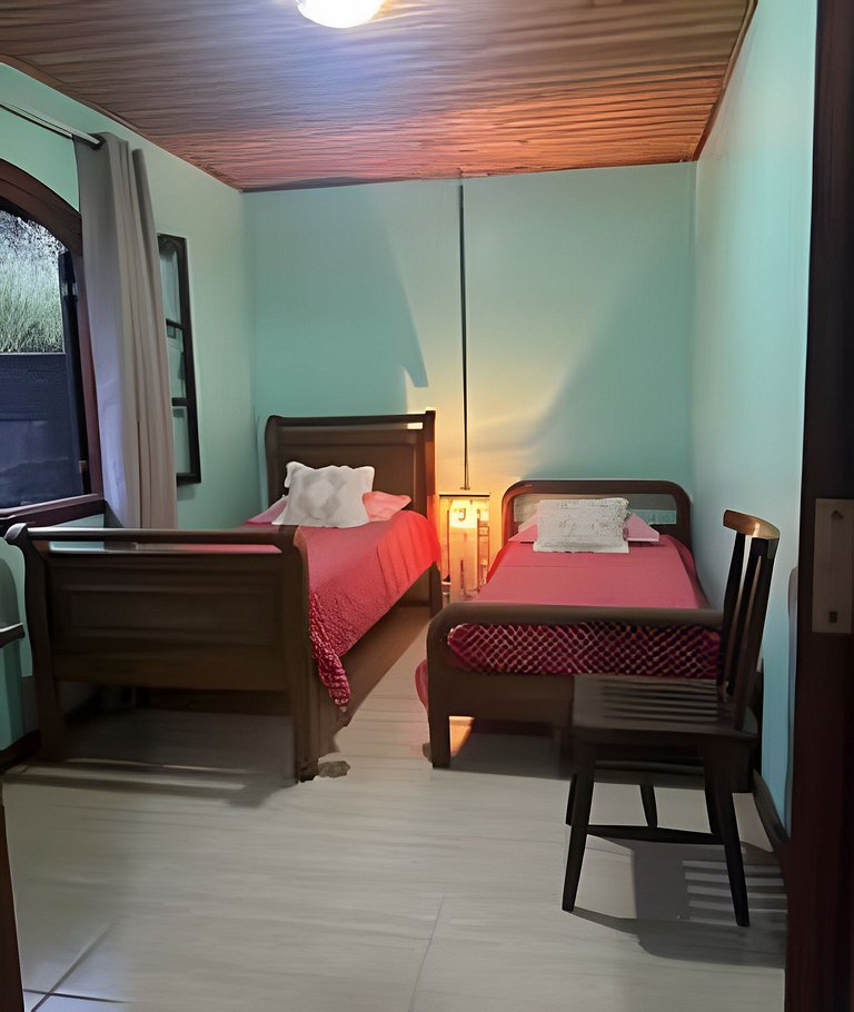 Chalé 02 quartos no Sítio Solar di Stella