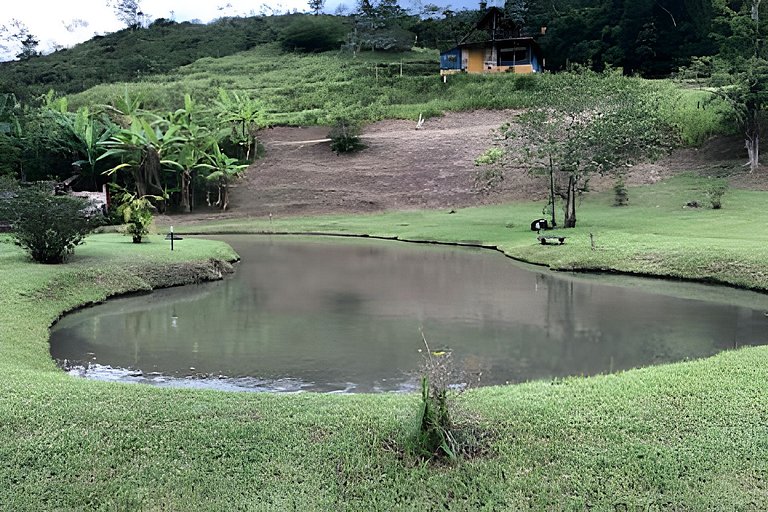 Casa 03 quartos no Sítio Solar di Stella