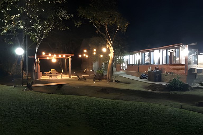 Casa 03 quartos no Sítio Solar di Stella